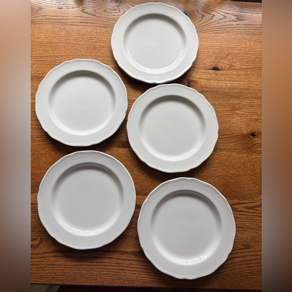 J&G Meakin Royal Staffordshire Heirloom Ironstone white set of 5 Plates ~10 in.